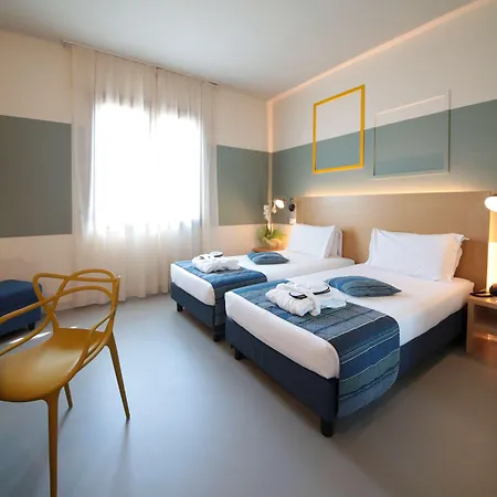 Hotel Western Cristallo Mantova 4*