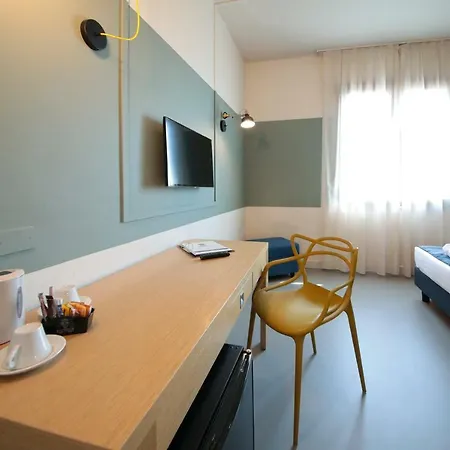 Western Cristallo Mantova 4*
