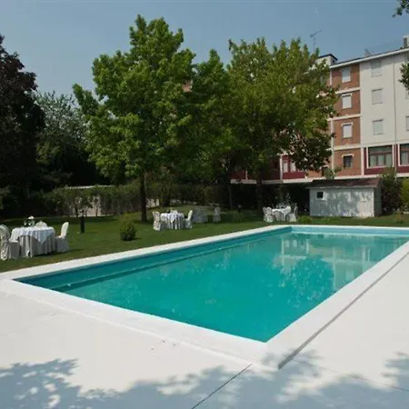 Hotel Western Cristallo Mantova 4*