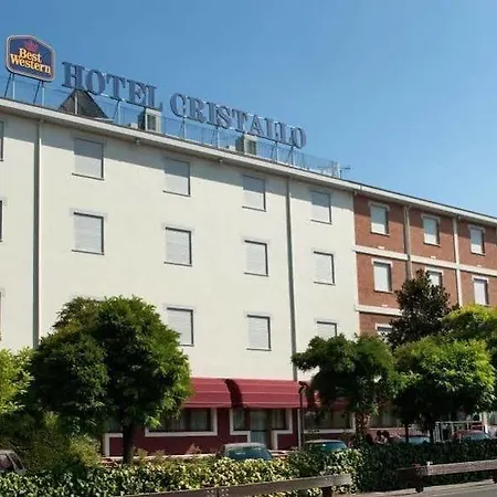 Hotel Mantova Cristallo 4*